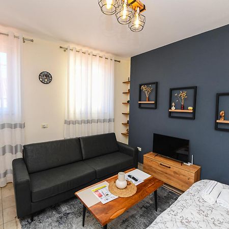 City Nest Shkoder Ngoại thất bức ảnh