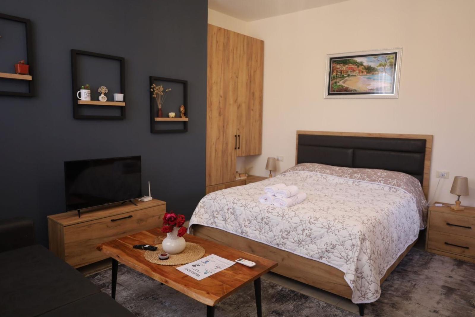 City Nest Shkoder Ngoại thất bức ảnh